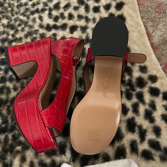 Red Platform Slingback Sandals with Block Heel - Picture 4 of 4